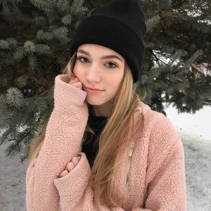 Meet your Posher, Lilliana